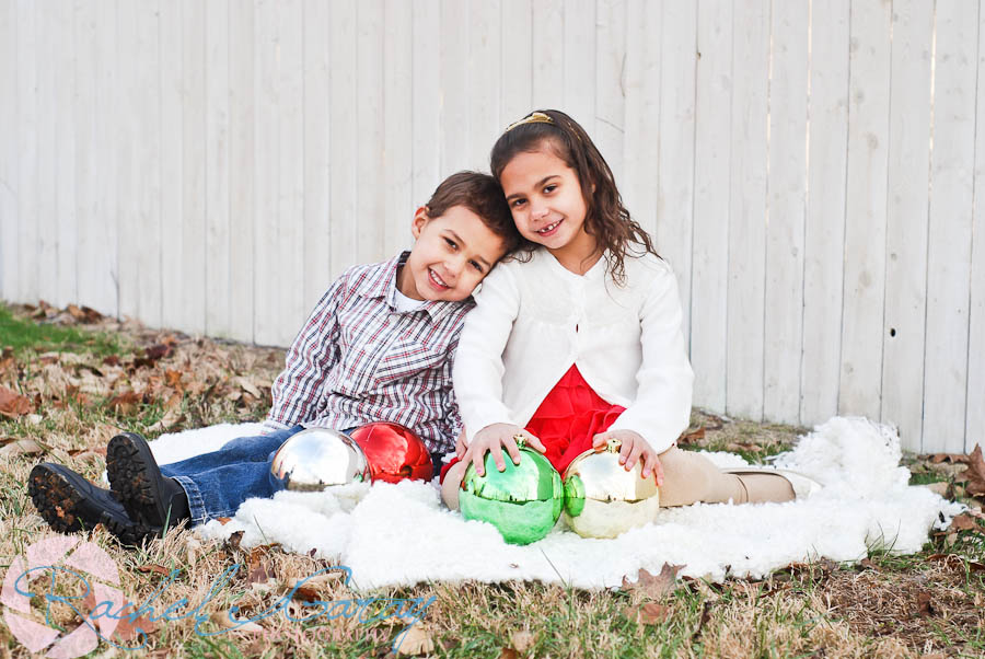 Rockville child portraits photography featuring the L family!